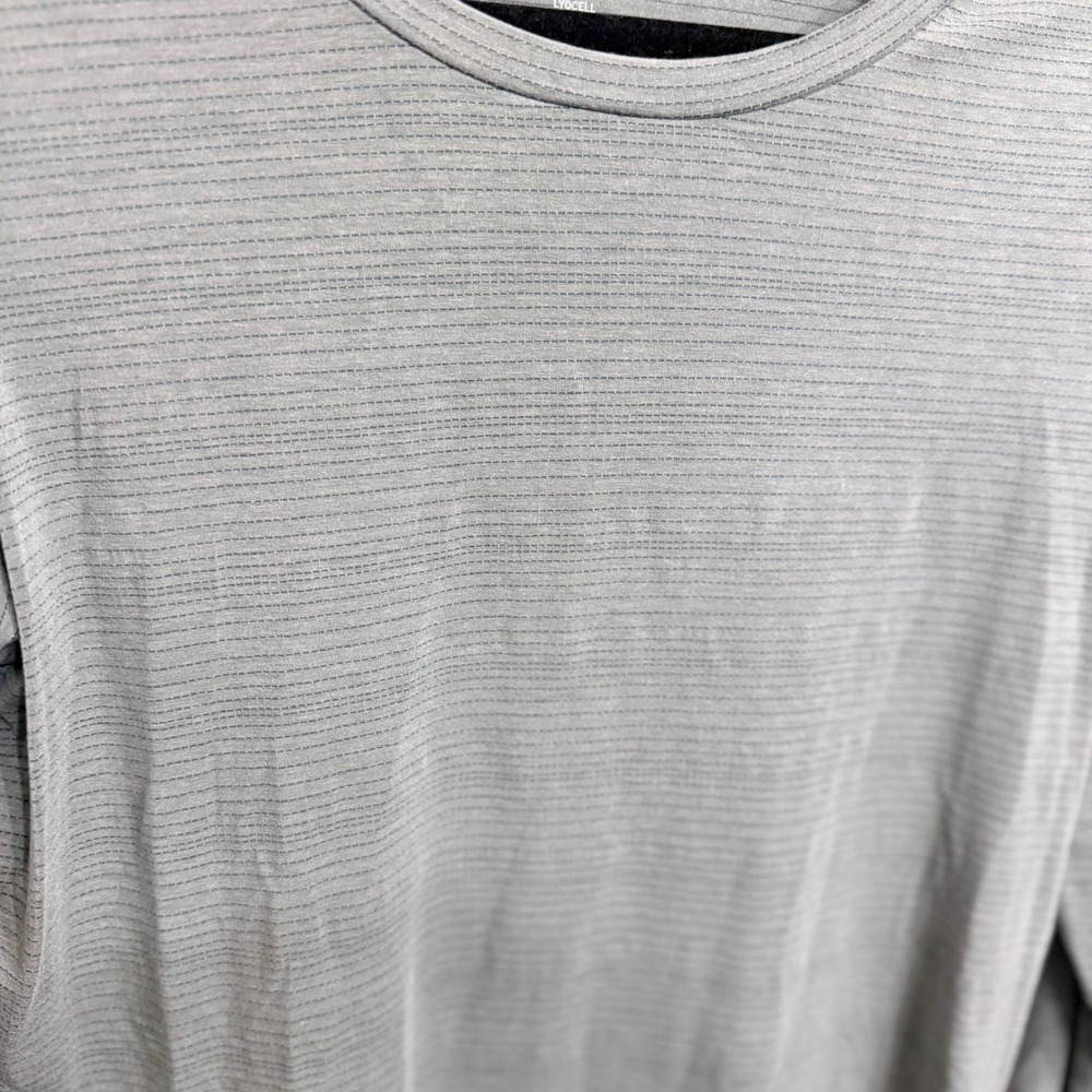 REI Womens Large Sage Green Textured Stripe Long Sleeve T-Shirt Base Layer - Picture 3 of 6